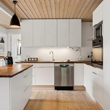 Holiday home - 1-2km From The Sea By Interhome *