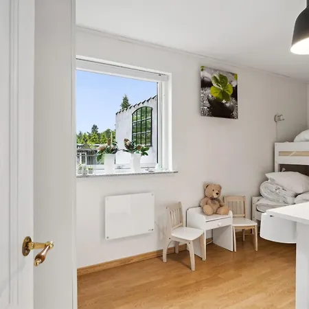 - 1-2km From The Sea By Interhome * Græsted