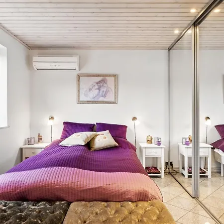 Dom wakacyjny - 1-2km From The Sea By Interhome