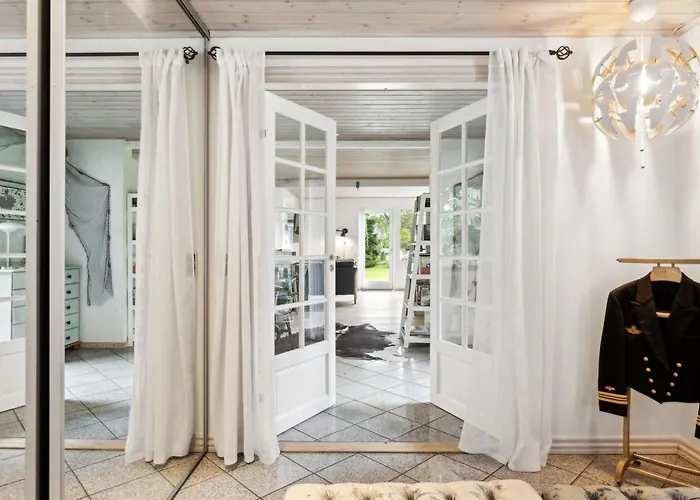 Casa vacanze - 1-2km From The Sea By Interhome