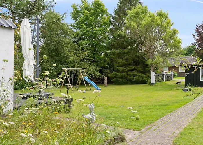 Casa vacanze - 1-2km From The Sea By Interhome